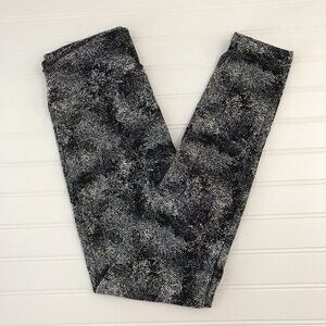 NWT LulaRoe OS Black White Polka Digital Camo Pattern Leggings One Size LLR NEW